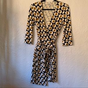 Classic Diane Avon Furstenberg Wrap Dress
